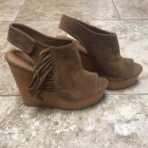 Fringe suede wedges